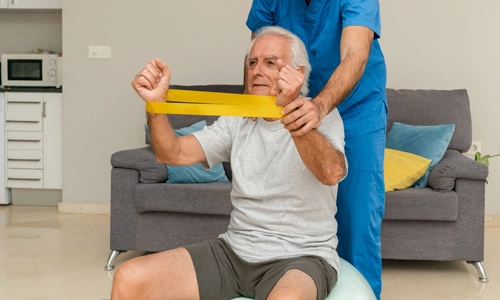 Evde Fizik Tedavi Nedir? Kimlere Uygundur? Süresi ve Ücreti