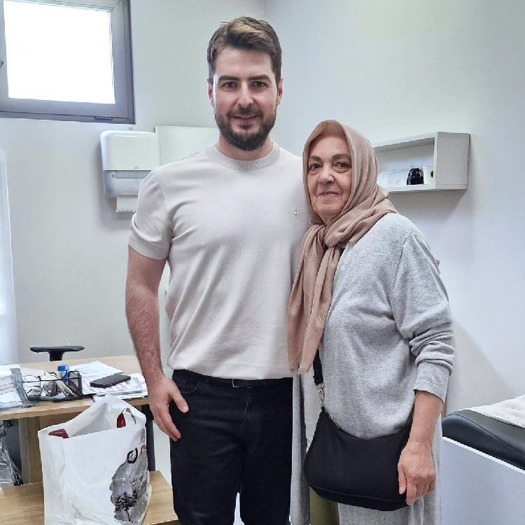 Diz Kireçlenmesi Hastası